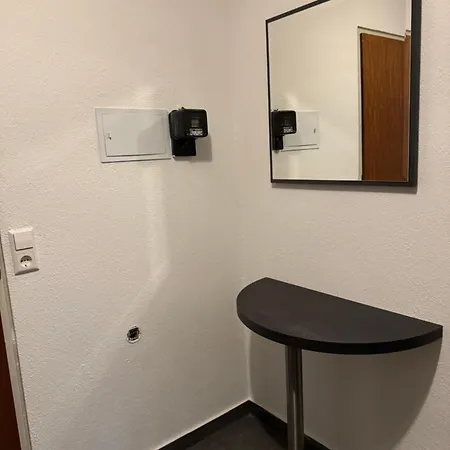 Im In Loft Style Mit Balkon Indoorpool Tiefgaragenstellplatz Apartamento