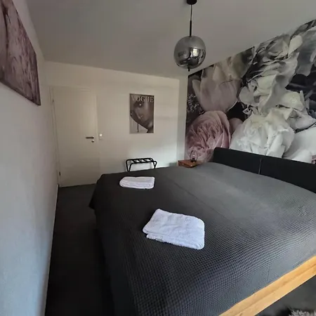 Appartamento Im In Loft Style Mit Balkon Indoorpool Tiefgaragenstellplatz